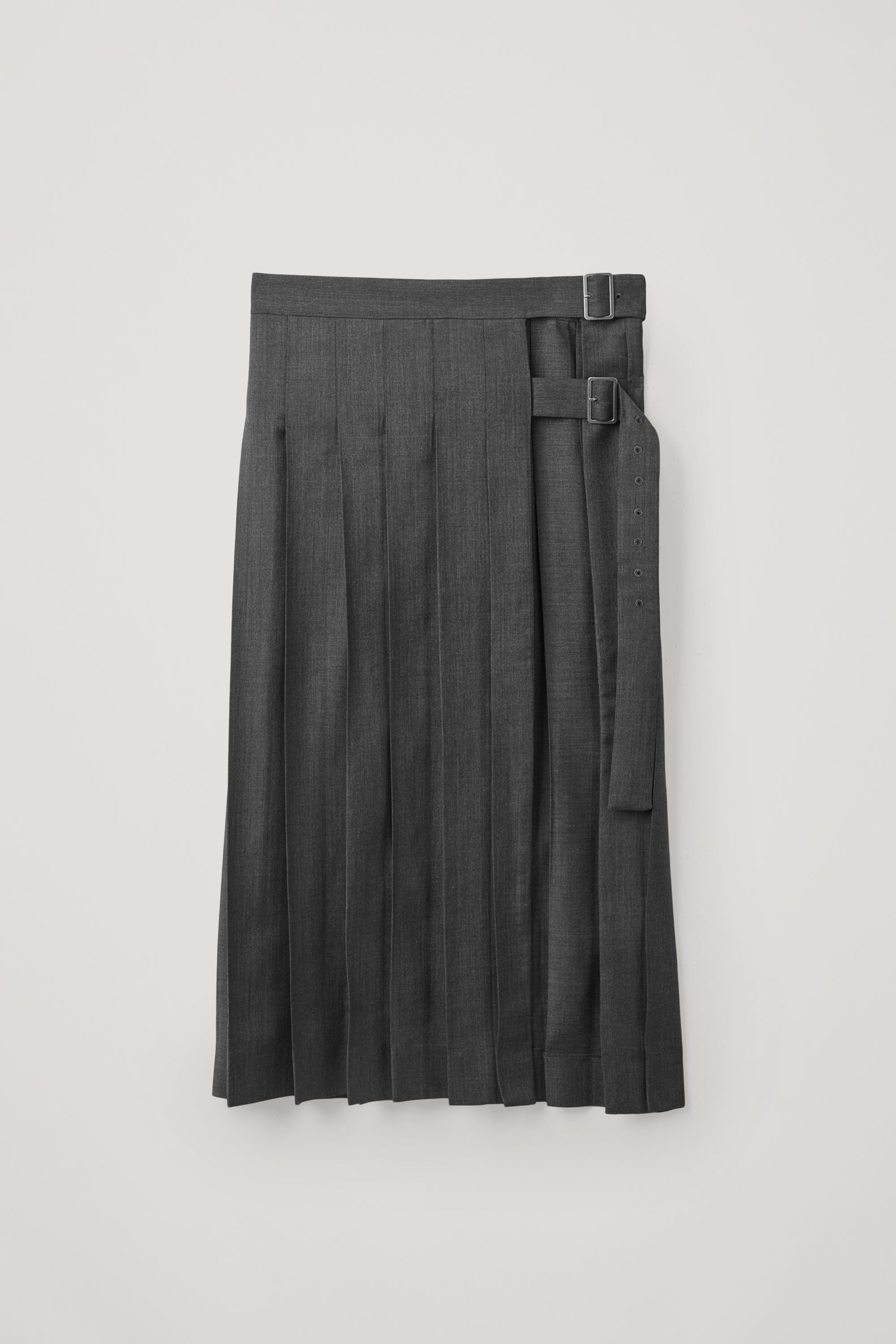 RELAXED BUTTON-UP CHINOS